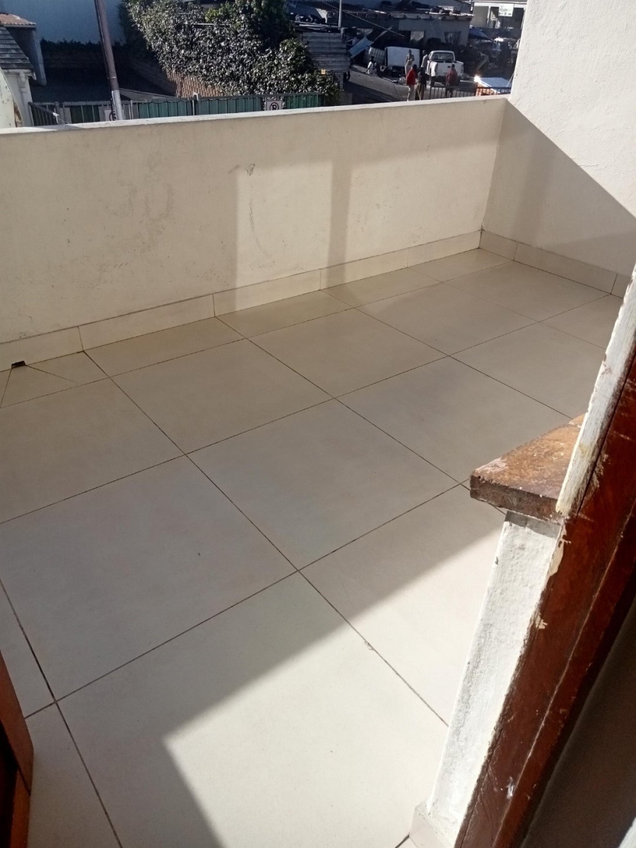 To Let 2 Bedroom Property for Rent in Wynberg Western Cape
